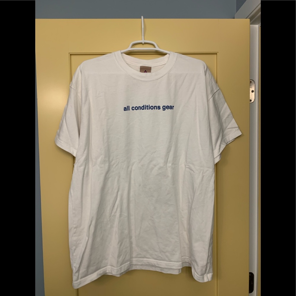 Nike ACG Graphic Tee White